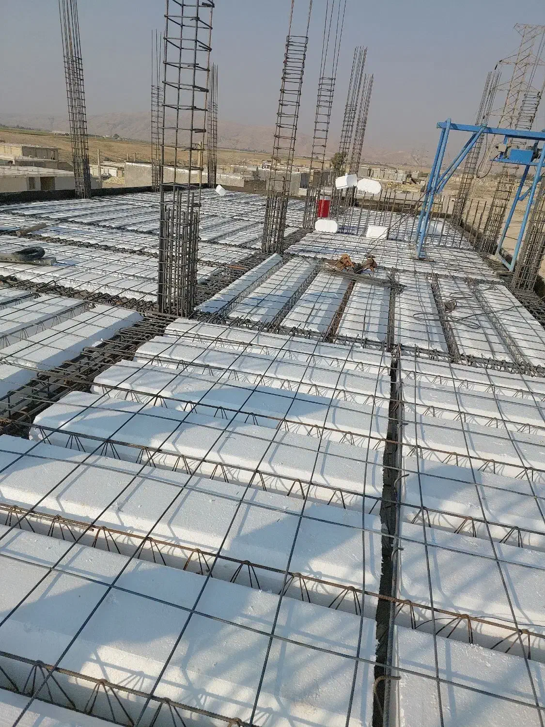 قالبندوآلموتوربند. سقف ستون. فنداسیون دیوار برشی|خدمات پیشه و مهارت|ایذه, |دیوار