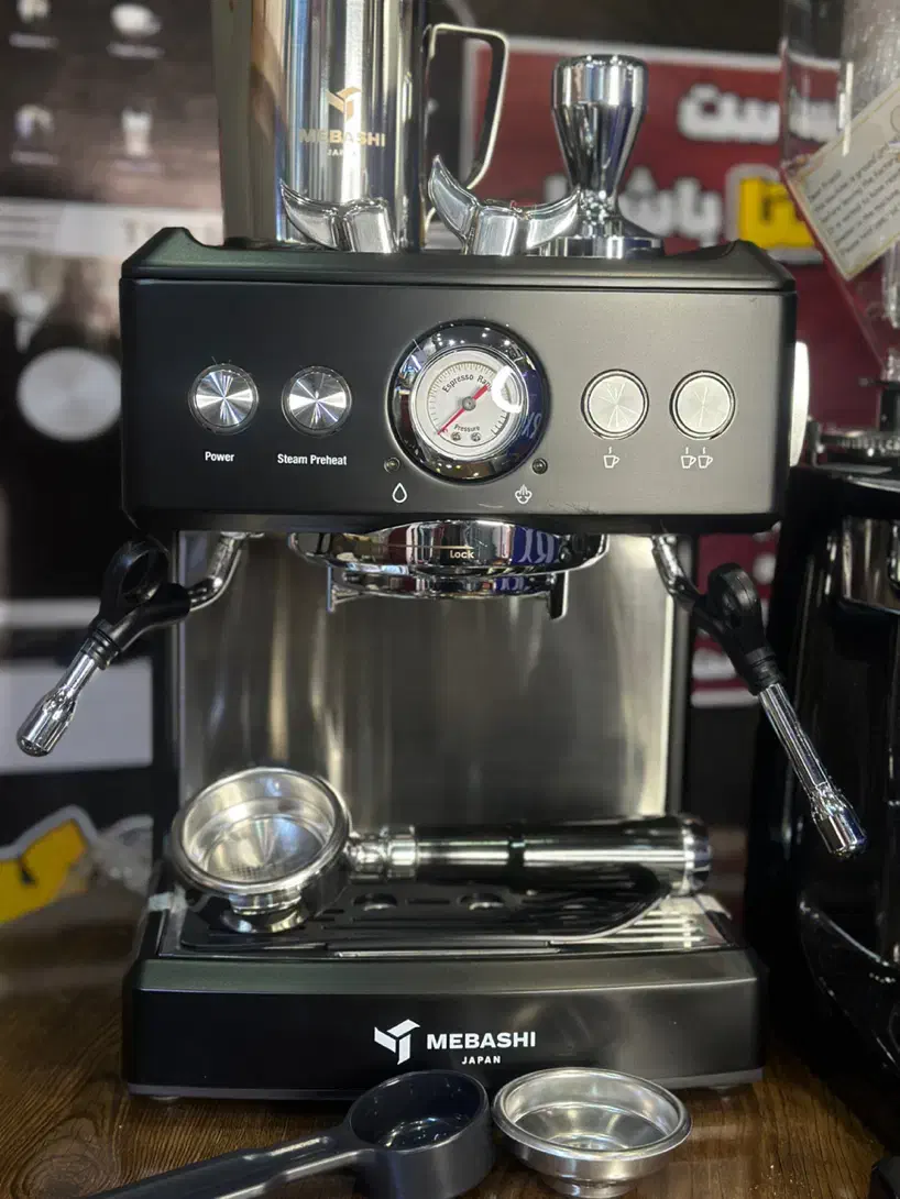 اسپرسو ساز نیمه صنعتی مباشی و آسیاب لواک|سماور، چایساز، قهوهساز|قم, زنبیل آباد|دیوار