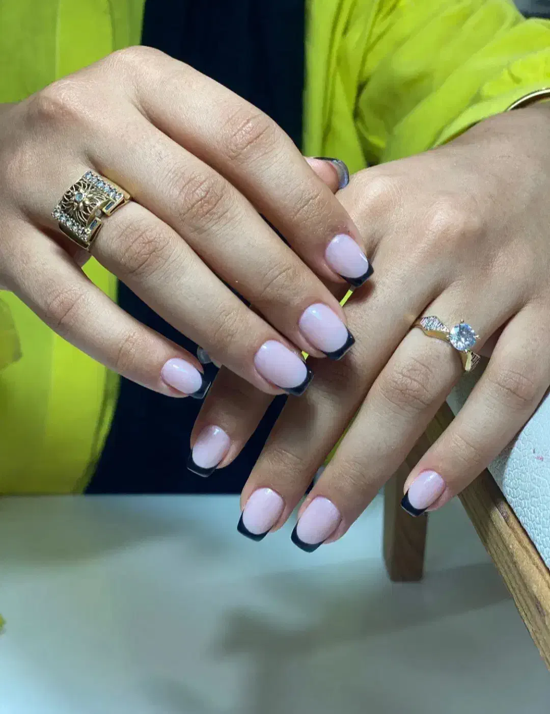 کاشت ناخن|خدمات آرایشگری و زیبایی|زابل, |دیوار