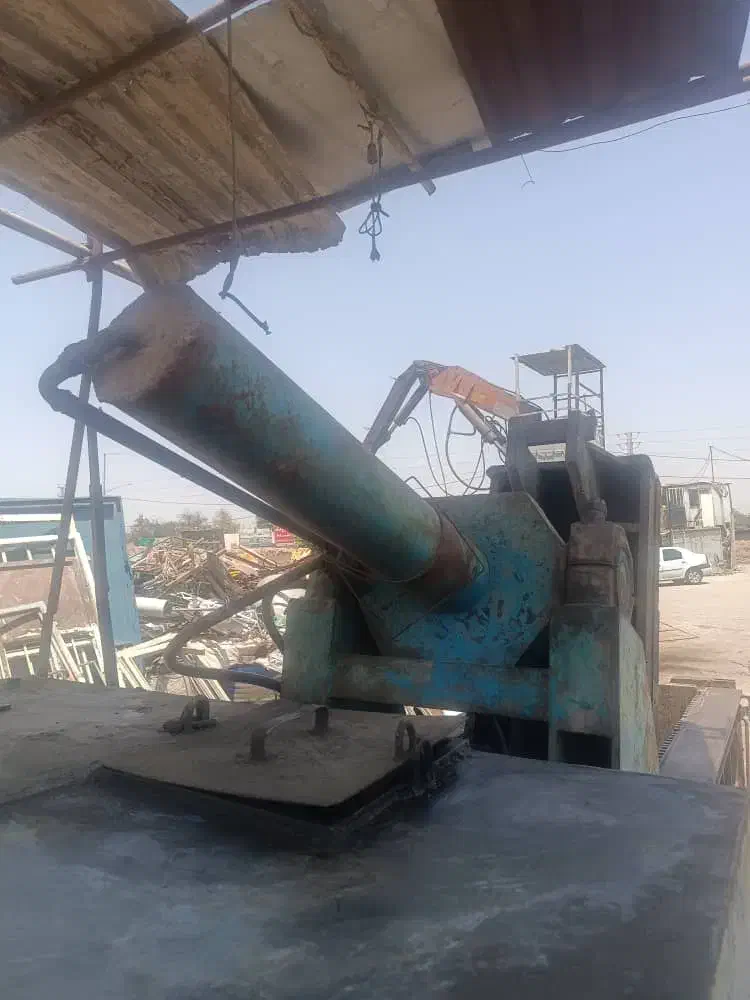 دستگاه پرس ضایعات آهن|ماشینآلات صنعتی|فردیس, منظریه|دیوار