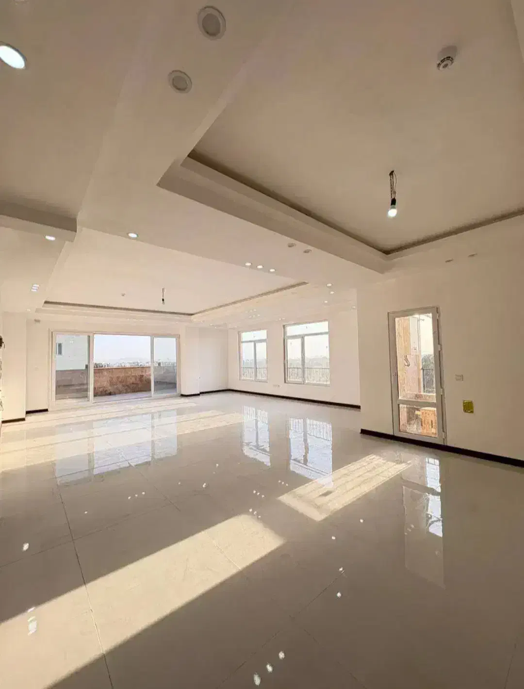 فروش 148 متری//تاپ لوکیشن طلائیه//بدون مشابه|فروش آپارتمان|قرچک, شهرک طلائیه|دیوار