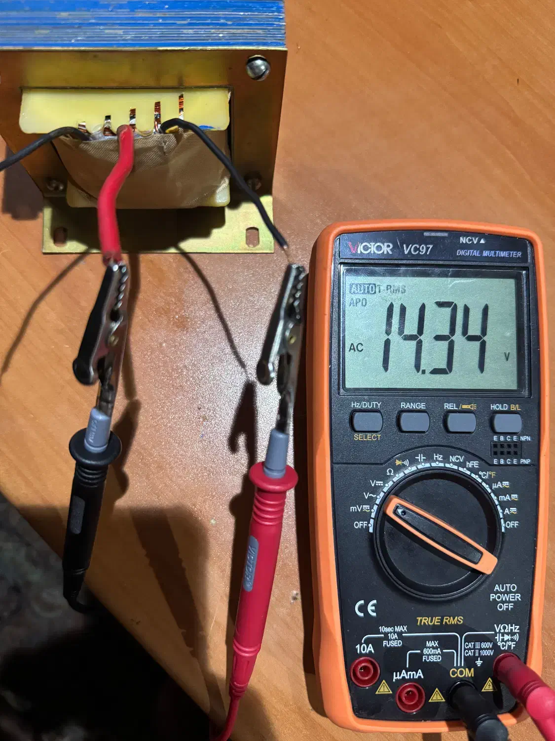 ترانس دوبل ۱۲ . 25 آمپر|قطعات و لوازم جانبی رایانه|آمل, |دیوار