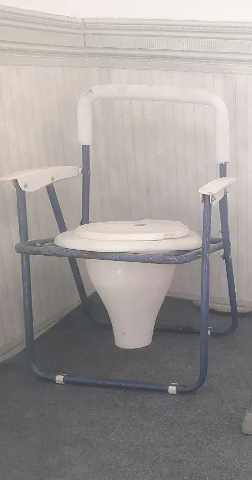 توالت فرنگی سیار|آرایشی، بهداشتی، درمانی|مریوان, |دیوار