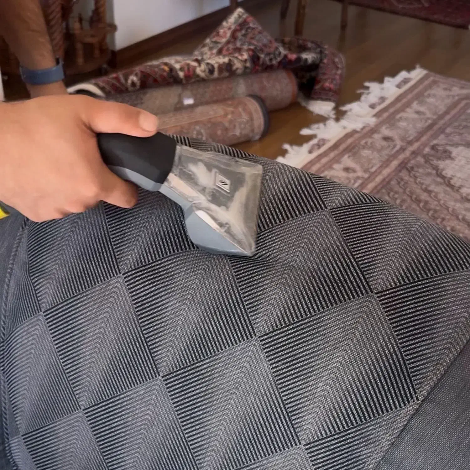 مبلشویی تشک شویی تضمینی بدون آسیب با مواد نانو|خدمات نظافت|تبریز, |دیوار