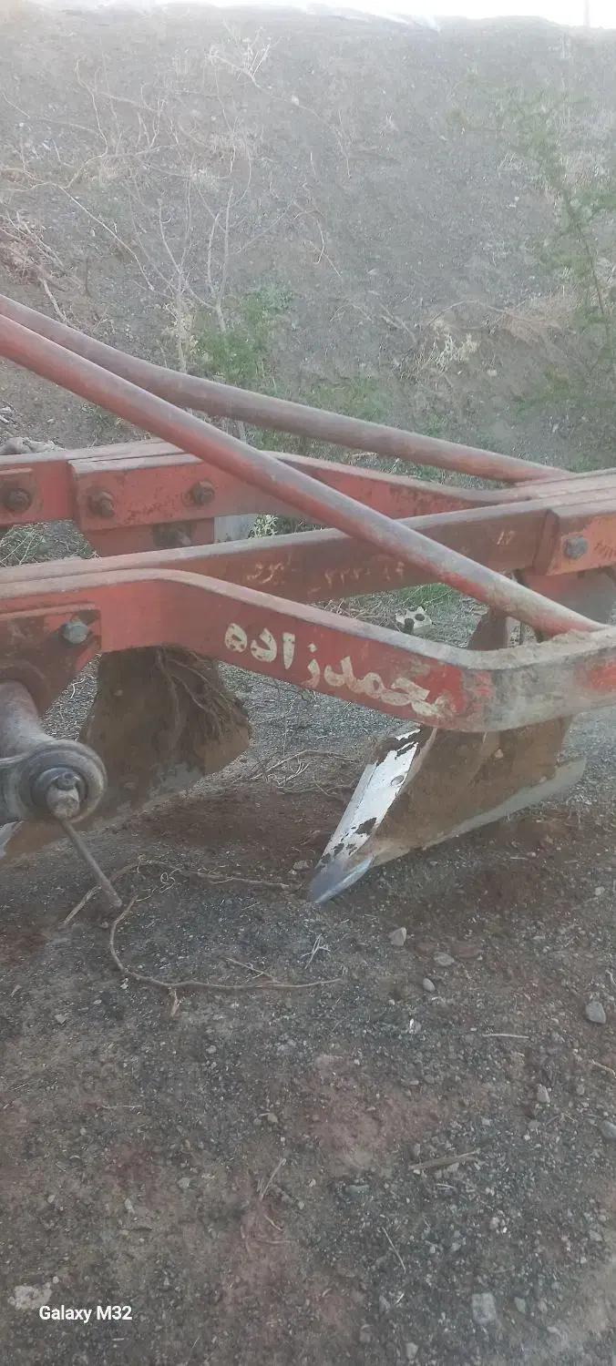تراکتور فرگوسن مدل ۸۱|خودرو سنگین|تربتحیدریه, قاسم آباد|دیوار