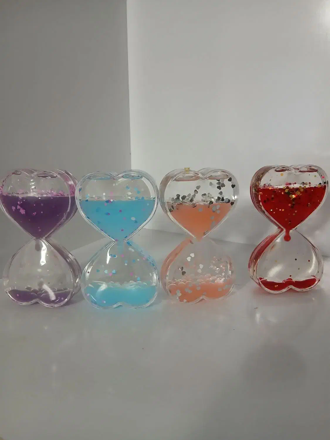 هدیه تولد|اسباب‌‌بازی|میانه, |دیوار