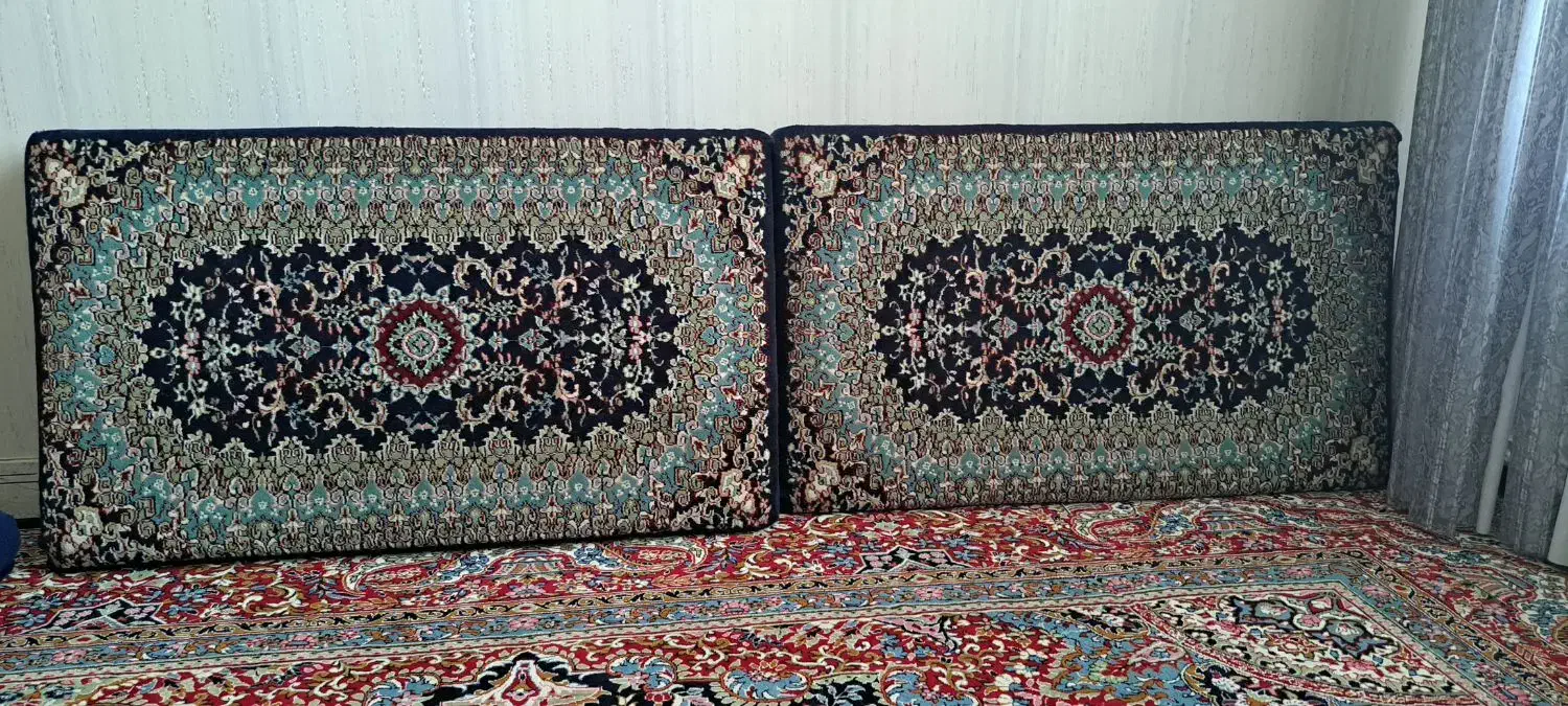 پشتی|پشتی|ملایر, |دیوار