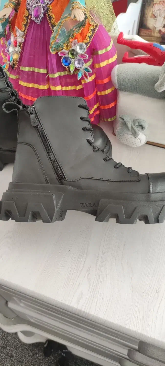 بوت|کیف، کفش، کمربند|مرودشت, دولت آباد|دیوار