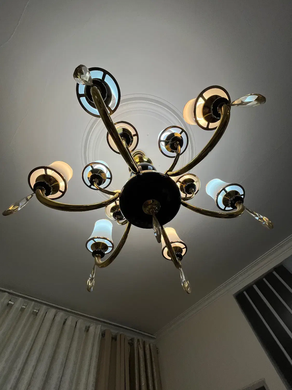 لوستر کلاسیک|لوستر و چراغ آویز|کوه چنار, |دیوار