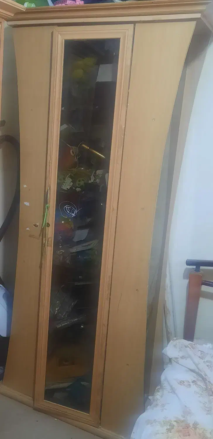 فروش سرویس خواب و بوفه همگی کارکرده و سالم|تخت و سرویس خواب|همدان, |دیوار