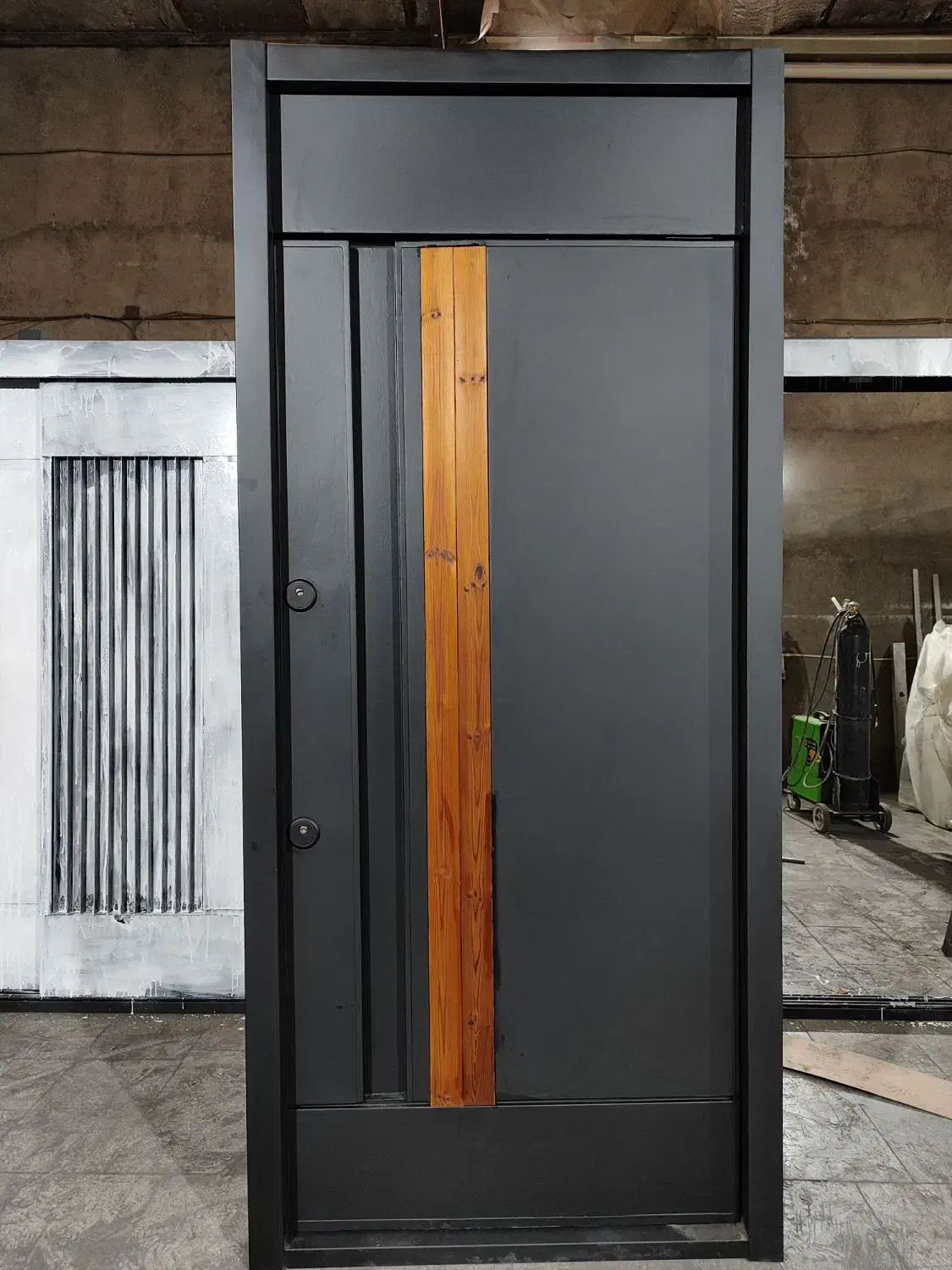 نقاش و رنگ کار کوره|استخدام صنعتی، فنی، مهندسی|مشهد, بهار|دیوار