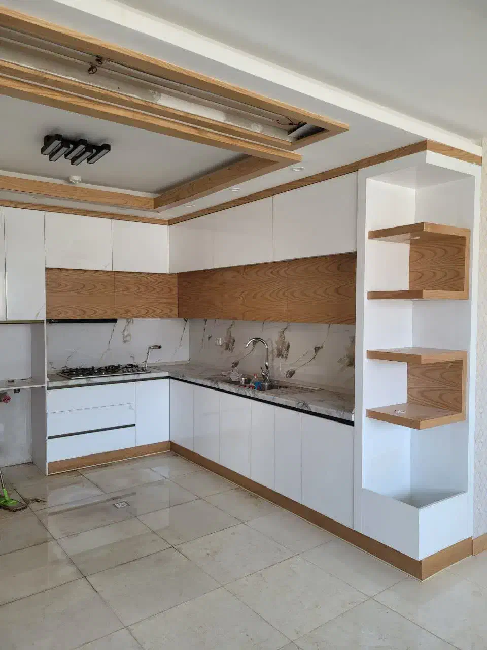 رنگ پلی اورتان|خدمات پیشه و مهارت|اصفهان, رهنان|دیوار