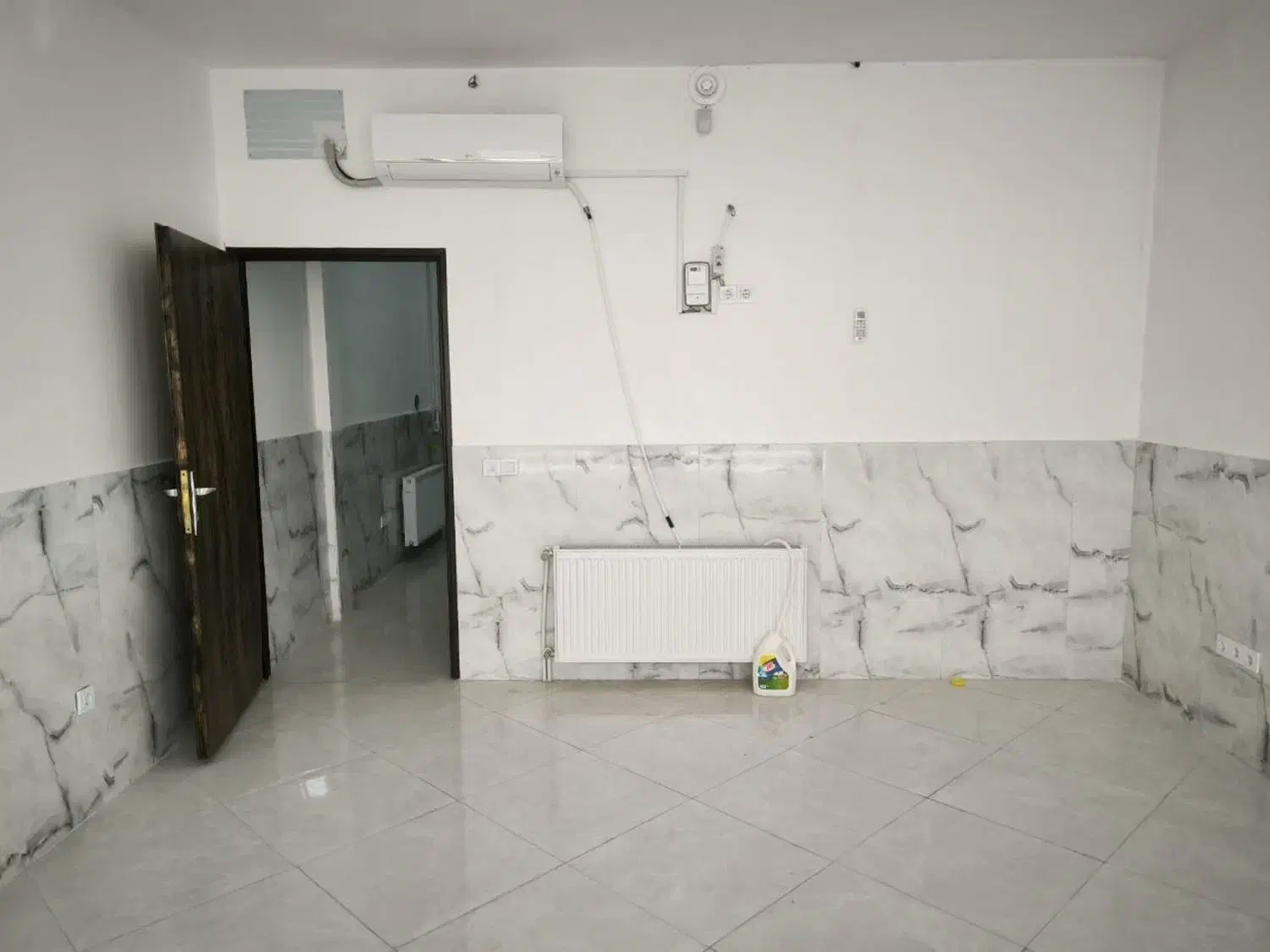 ۷۵ متر طبقه بالا/ تجاری /میدان رازی/ کلید اول|اجارهٔ دفتر کار، اتاق اداری، مطب|خرمآباد, |دیوار