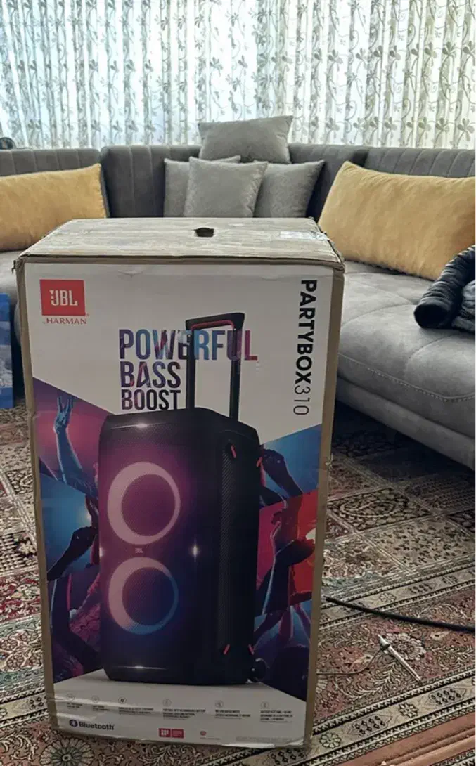 Party box 310|سیستم صوتی خانگی|اصفهان, باغ دریاچه|دیوار