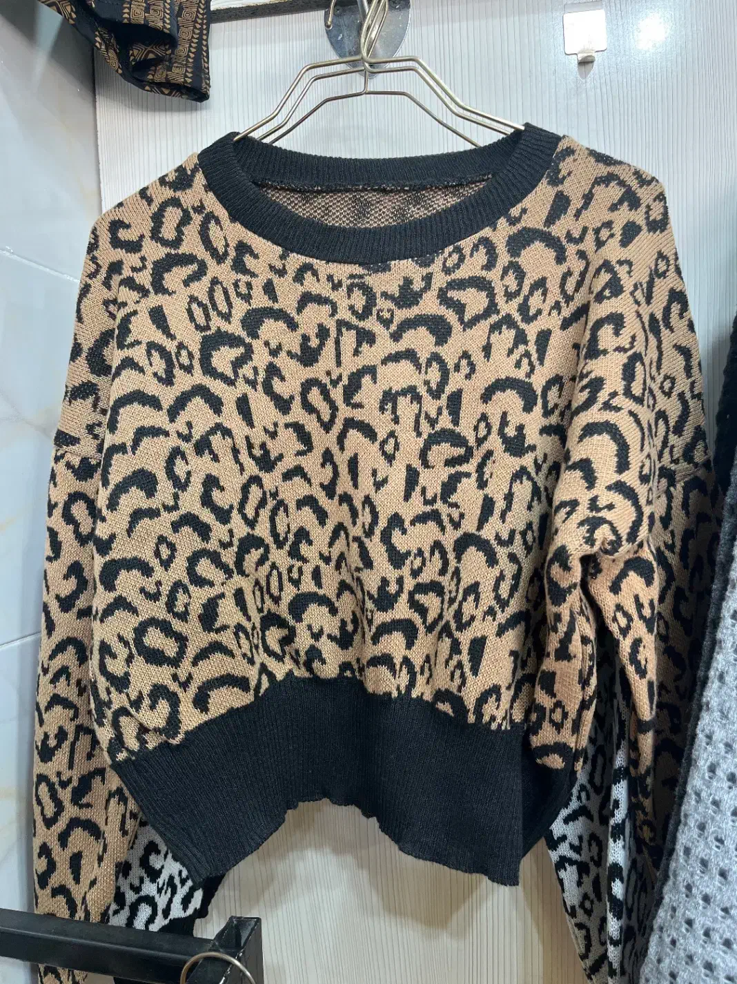 بافت پلنگی|لباس|زنجان, |دیوار