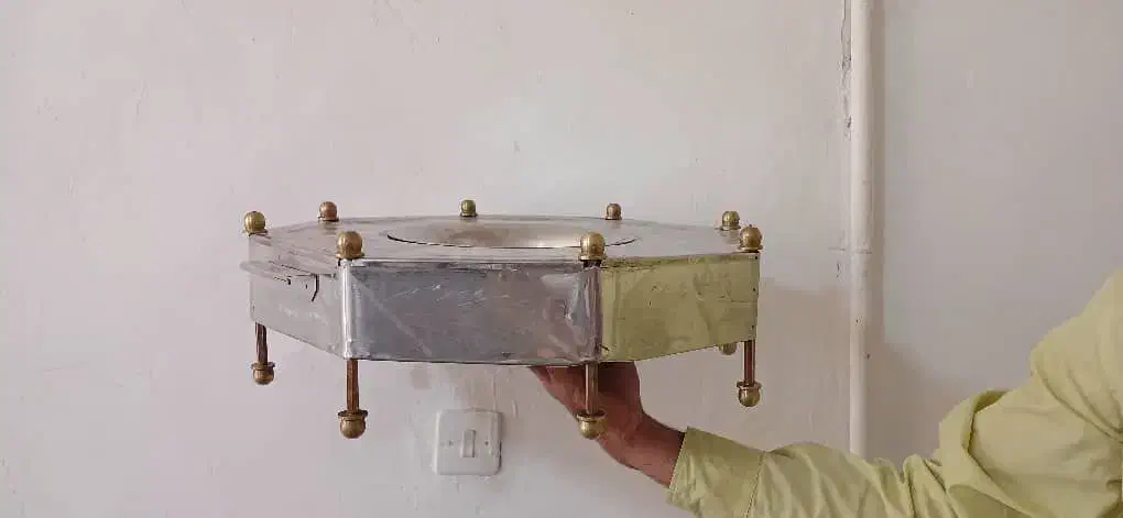 منقل استیل پایه برنجی|کلکسیون اشیاء عتیقه|خمین, |دیوار