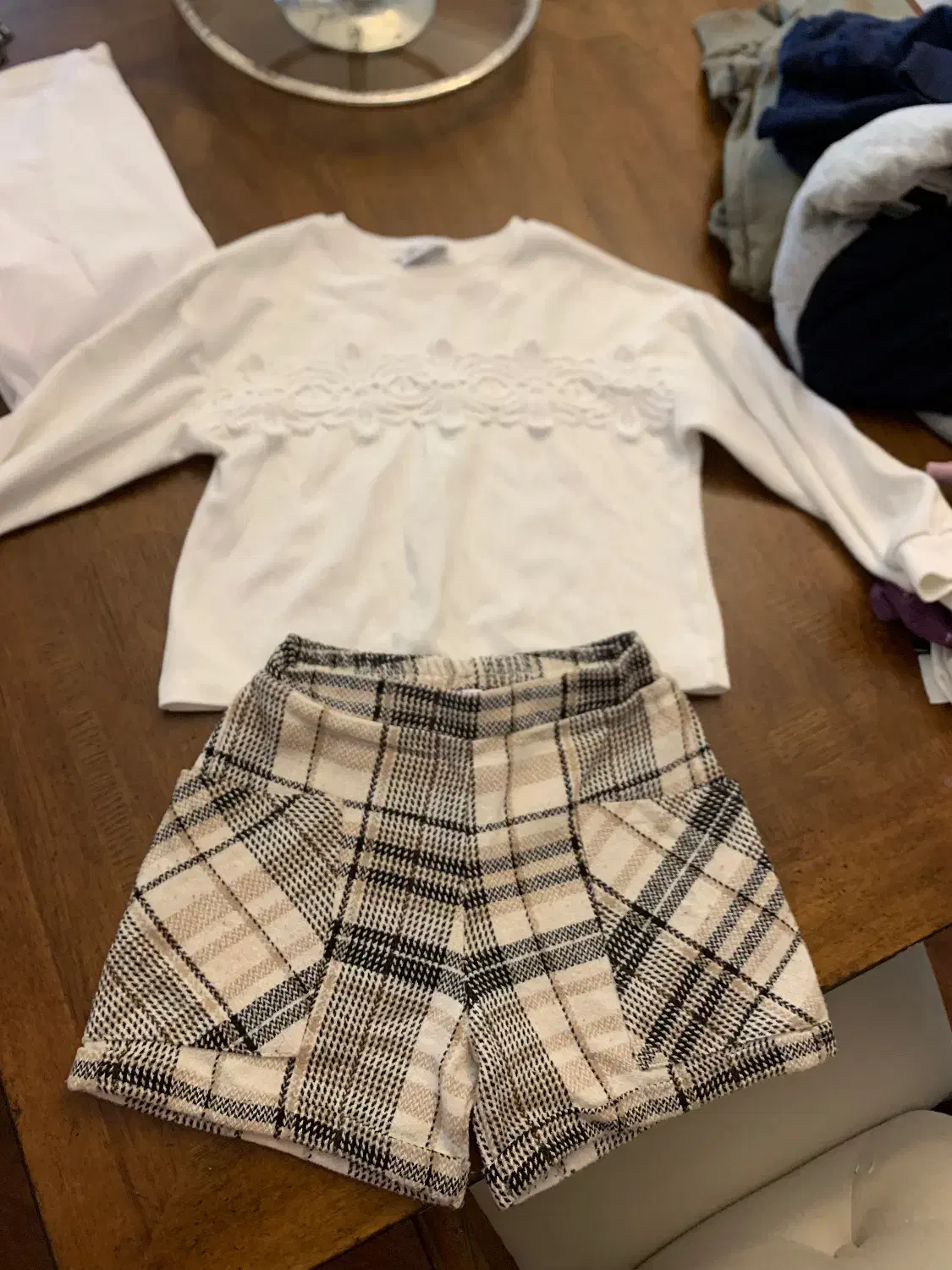 بلوز و شلوارک پاییزه خارجی|کفش و لباس بچه|تهران, زعفرانیه|دیوار