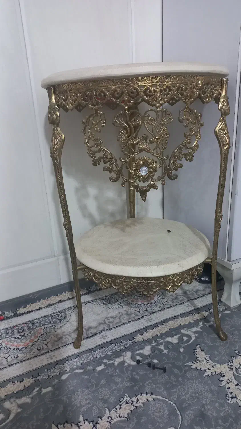 میز برنز|صنایع دستی و سایر لوازم تزئینی|قم, ولیعصر|دیوار