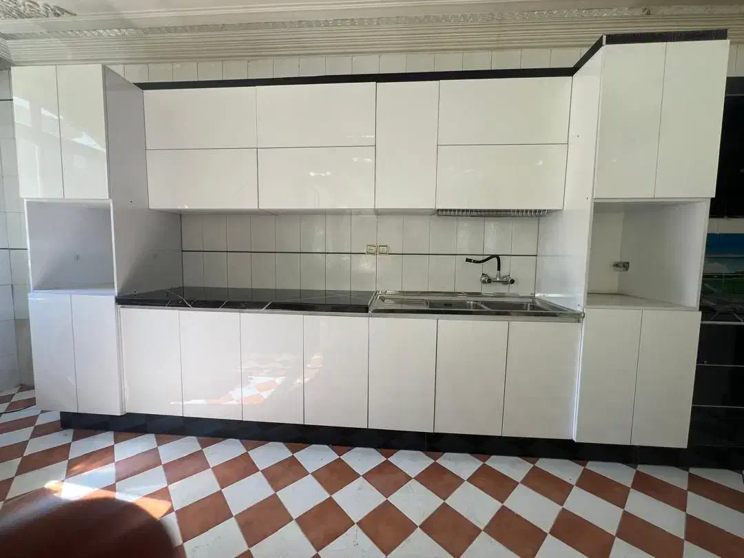 کد ۴۲۲ کابینت هایگلاس آماده|مصالح و تجهیزات ساختمان|اصفهان, لاله|دیوار