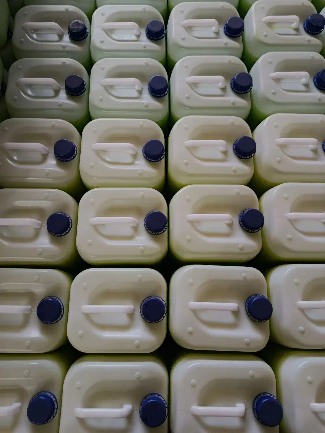 مایعات شوینده و شامپوها|مواد شوینده و دستمال کاغذی|تهران, خرمشهر|دیوار