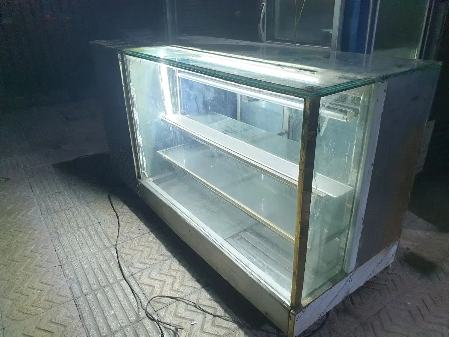 یخچال ویترینی.زیردخلی|یخچال و فریزر|تهران, مشیریه|دیوار