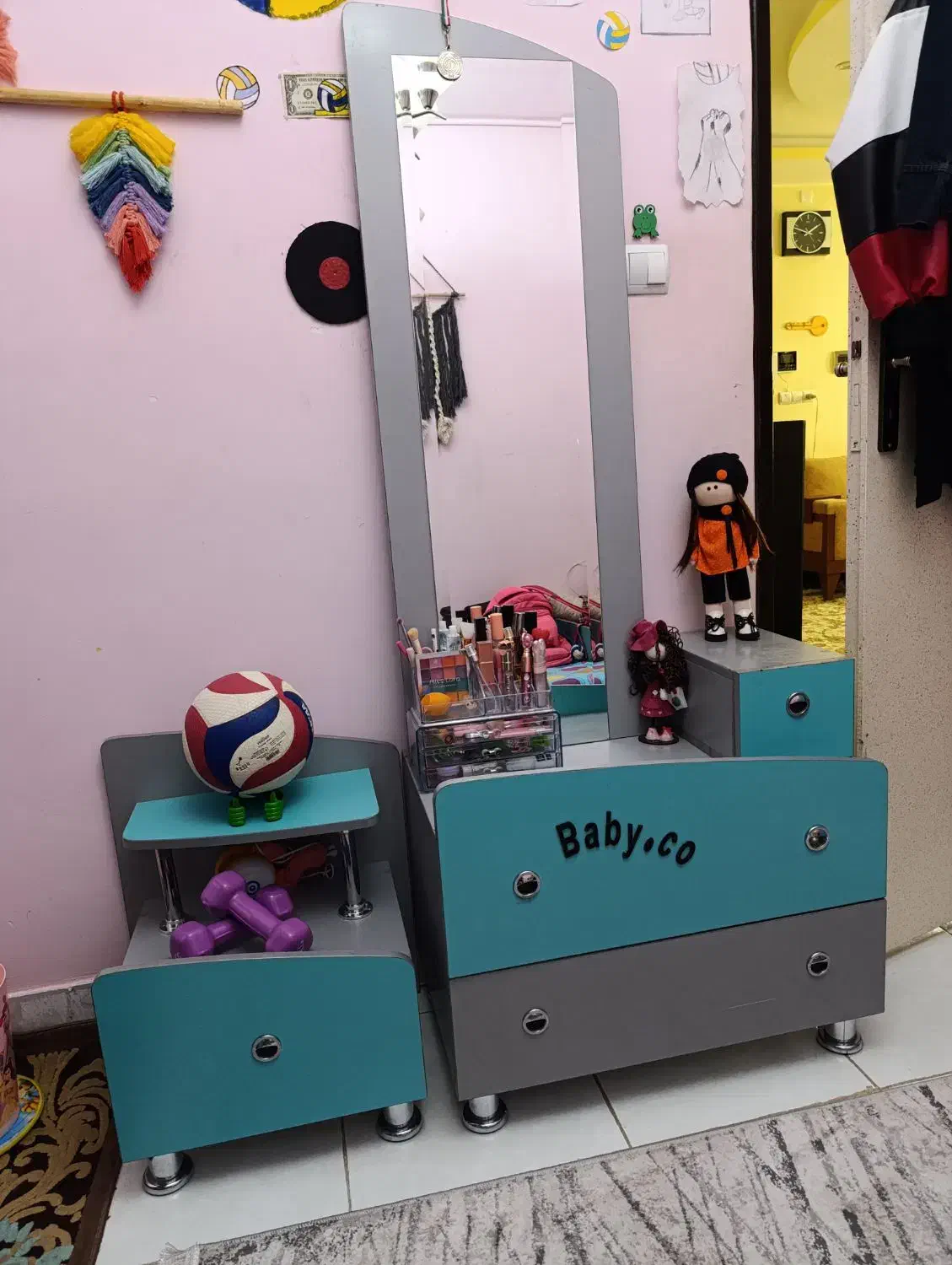 سرویس تخت و کمد و ویترین کودک تا ۱۰ سال|تخت و سرویس خواب|دلیجان, |دیوار