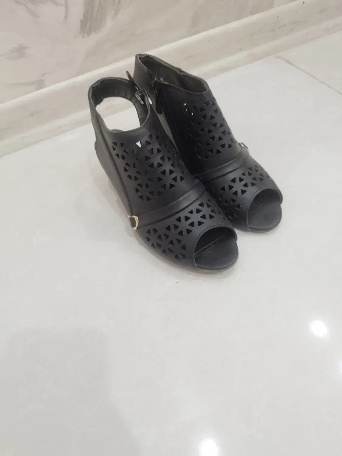 کفش دخترانه|کفش و لباس بچه|مشهد, الهیه|دیوار