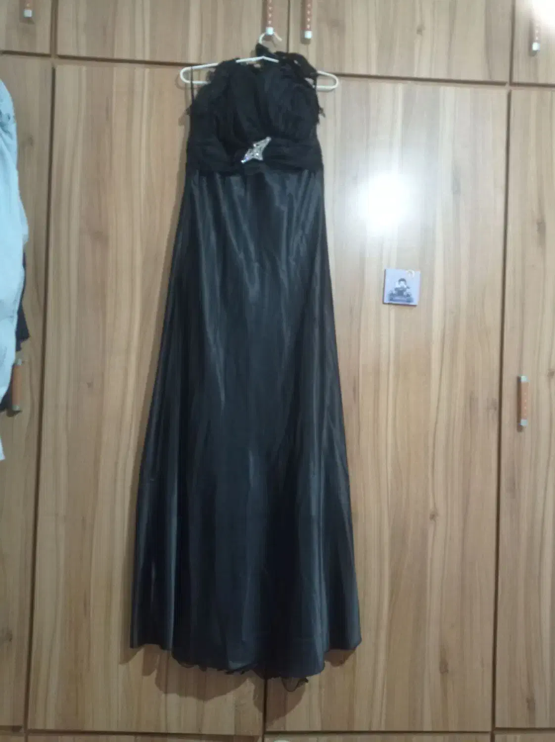 لباس مجلسی|لباس|رودسر, |دیوار