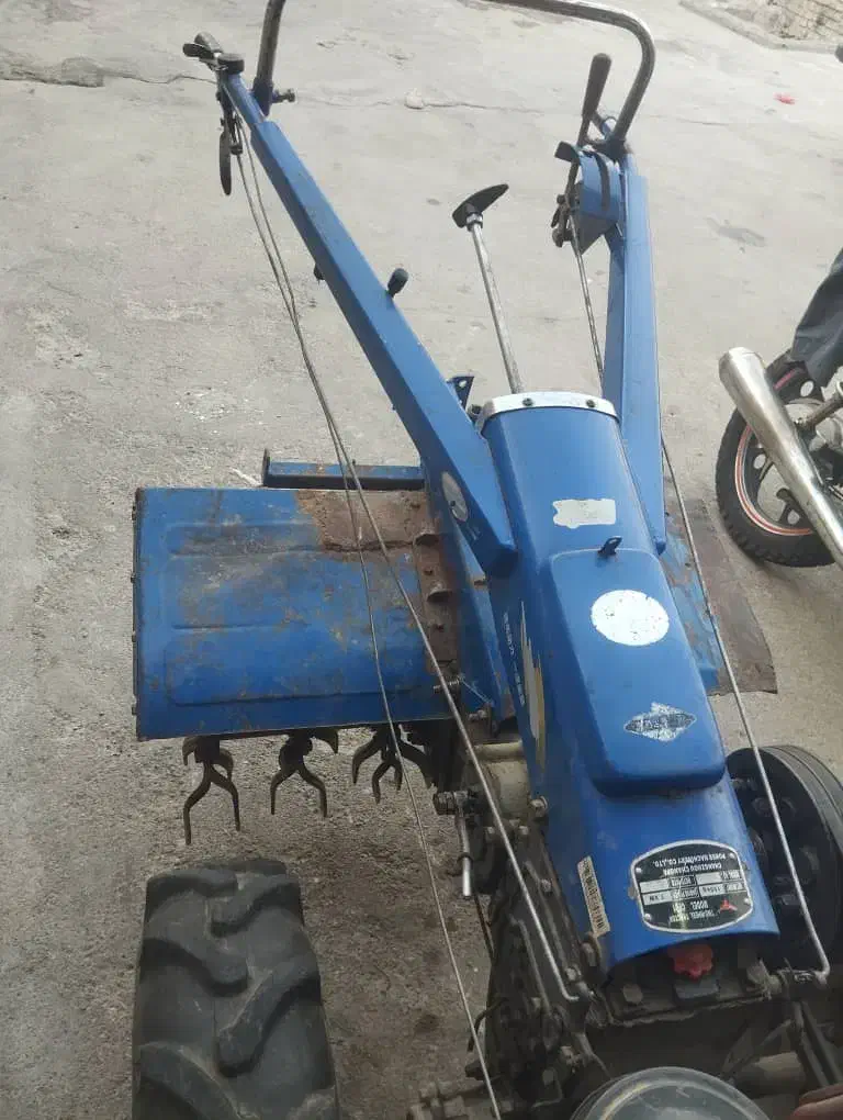 تیلر ۱۲ اسب گیربکسی|ماشینآلات صنعتی|اندیمشک, |دیوار