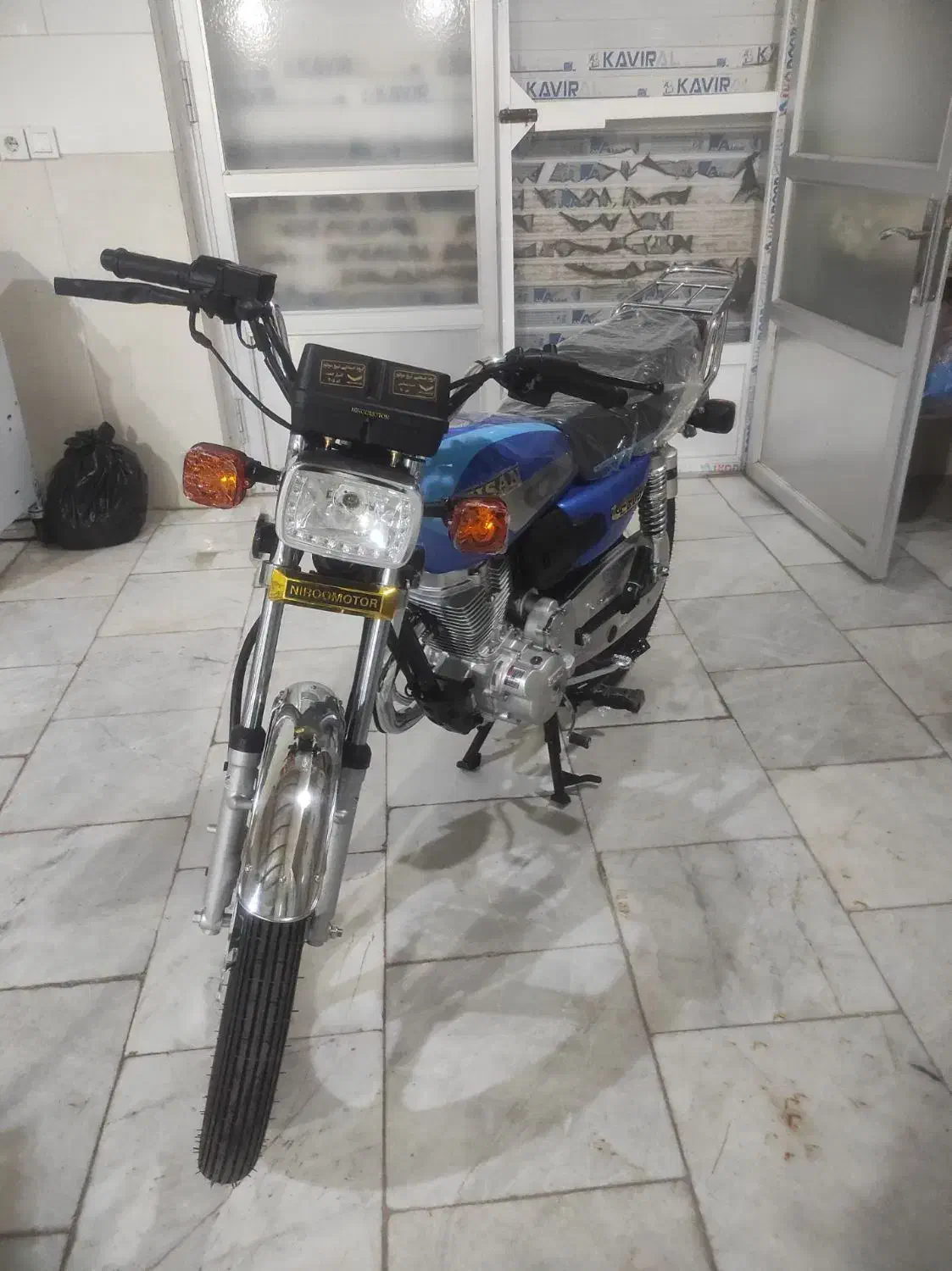 صفر کیلومتر|موتورسیکلت|رشتخوار, |دیوار