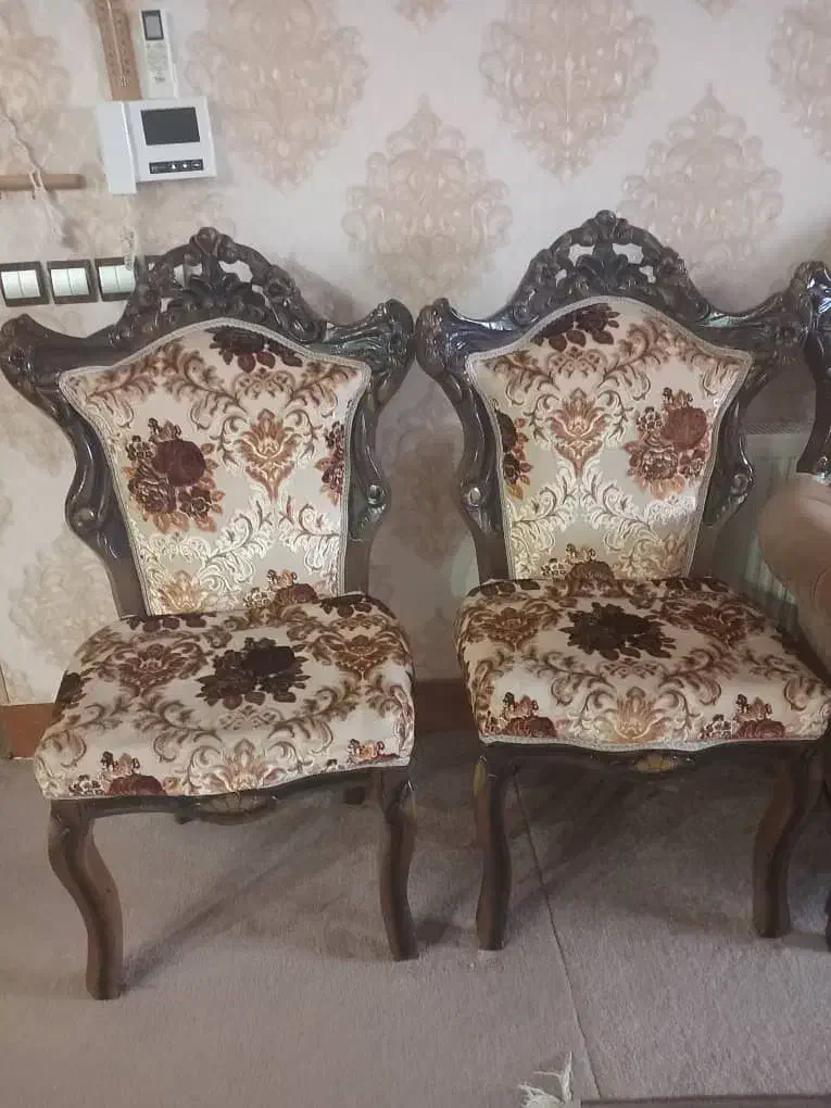 مبل ۹ نفره کلاسیک|مبلمان خانگی و میز عسلی|کردکوی, |دیوار