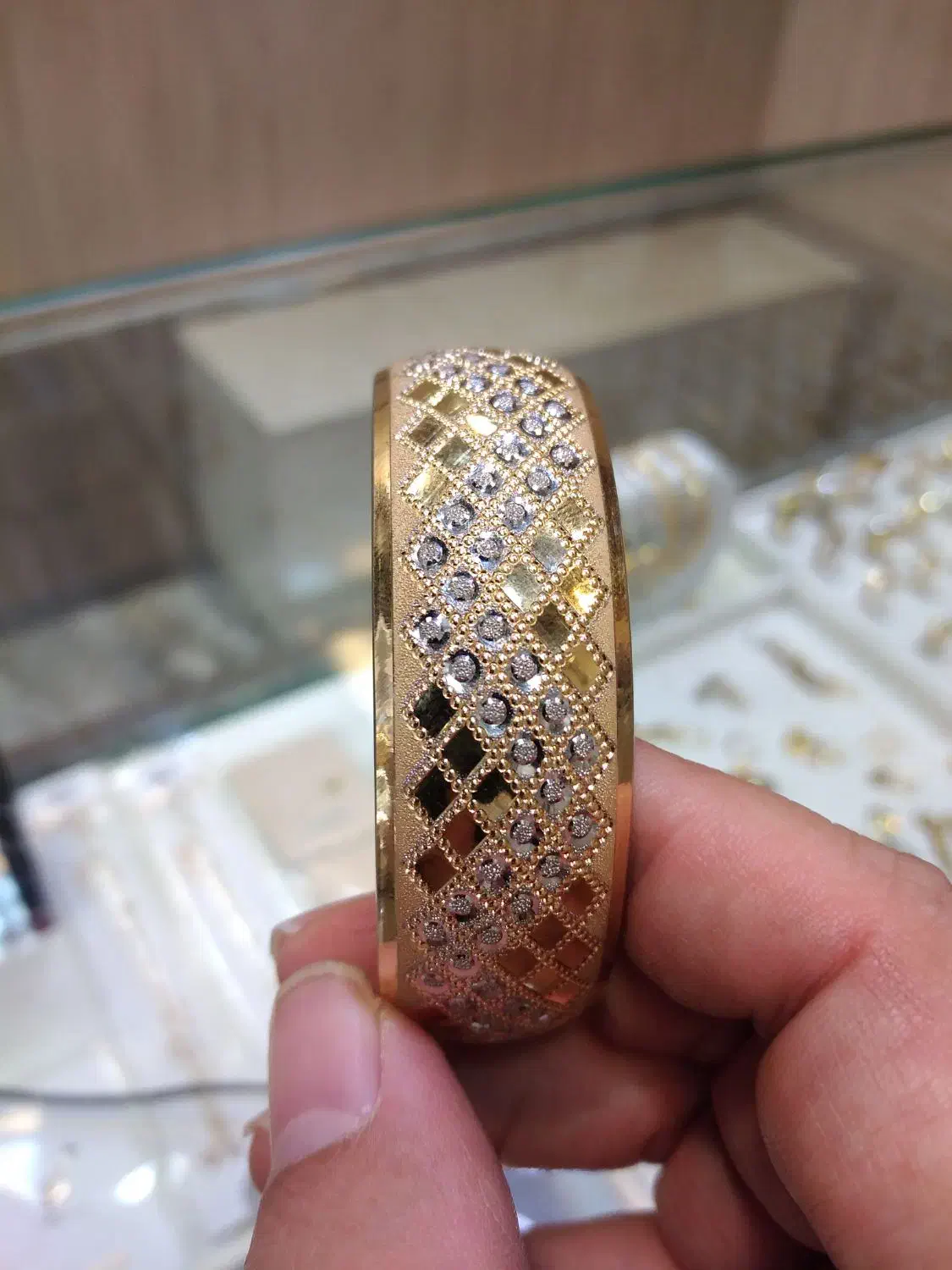 200 هزار تومان بالاتر از تابلو|جواهرات|قرچک, زیبا شهر|دیوار