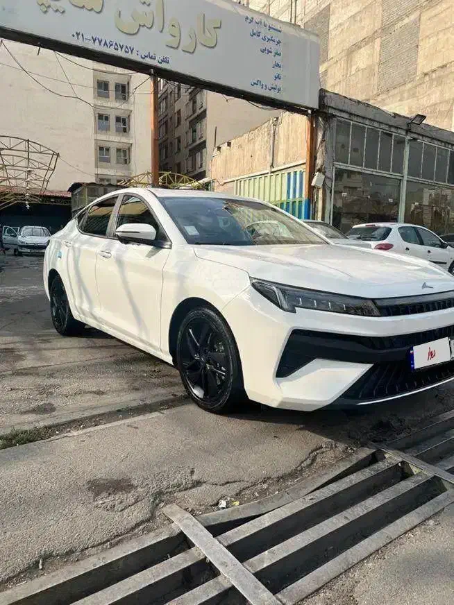 کی ام سی J7 مدل ۱۴۰۳|خودرو سواری و وانت|تهران, تهرانپارس شرقی|دیوار