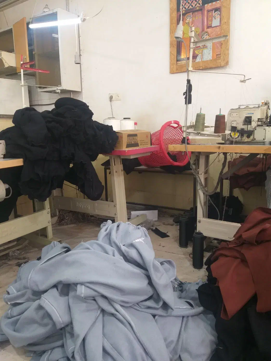 ب تعدادی خیاط خانم نیازمندیم|استخدام صنعتی، فنی، مهندسی|سبزوار, غرب نیروگاه|دیوار