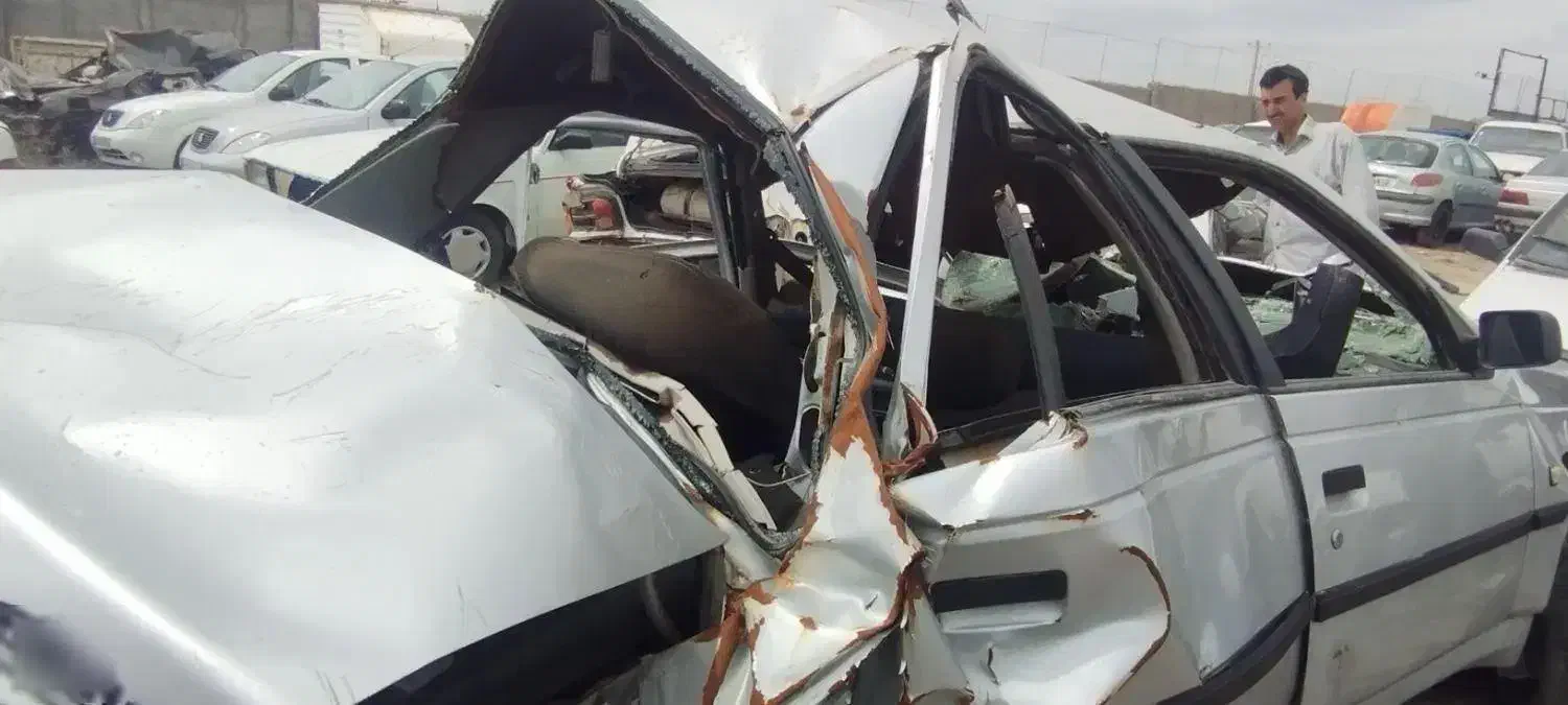 پژو تصادفی|خودرو سواری و وانت|ملک‌آباد, |دیوار