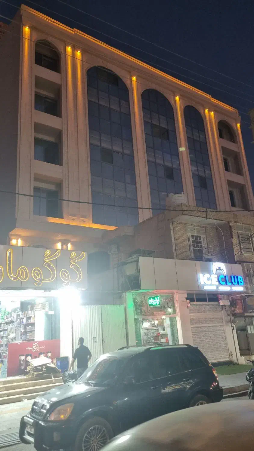 فروش واحد ۴۰متری تجاری ساختمان پالادیوم بوشهر|فروش آپارتمان|بوشهر, |دیوار