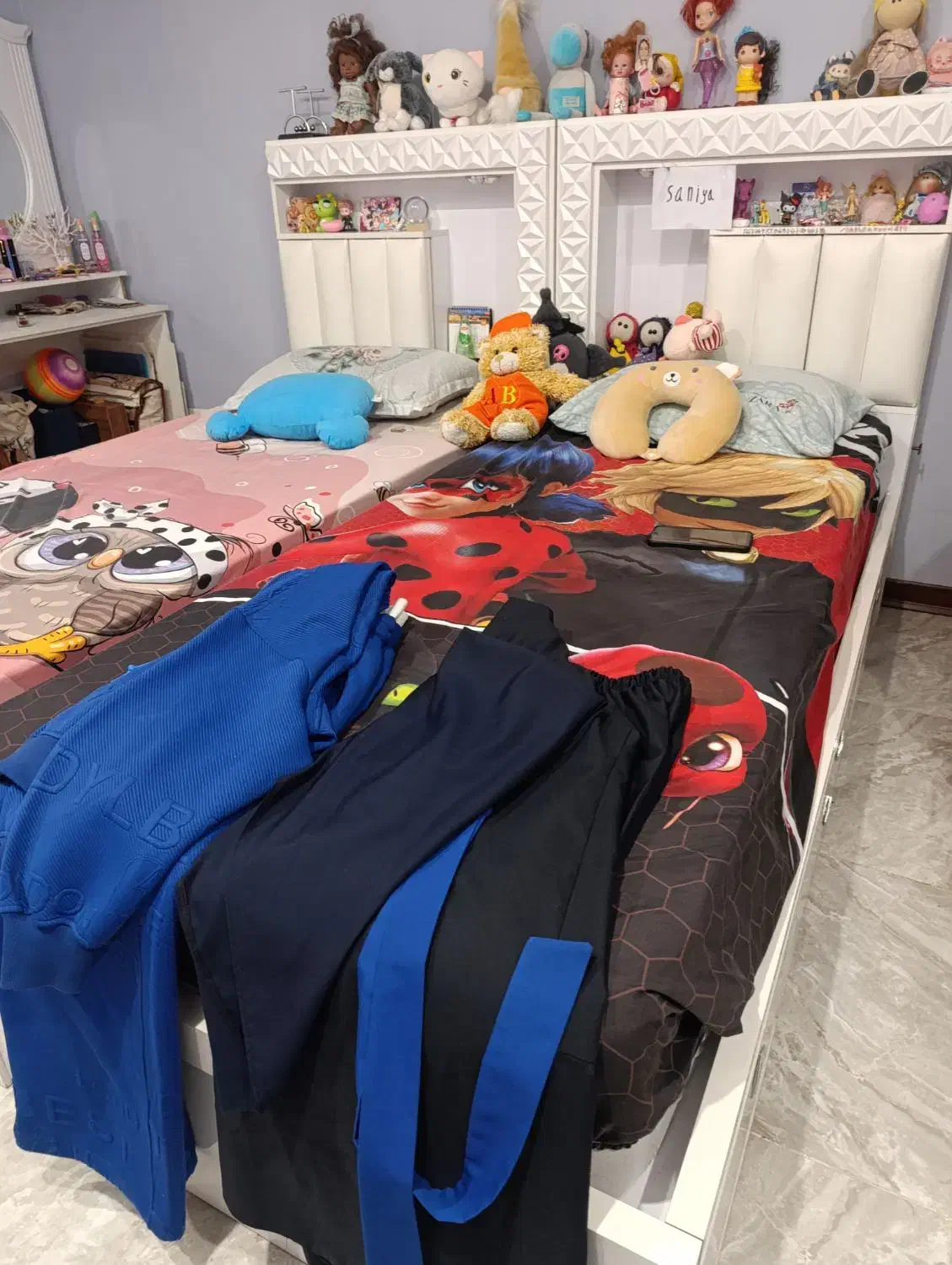 دو عدد تخت نوجوان تمیز و سالم|تخت و سرویس خواب|کرج, کوی امامیه|دیوار