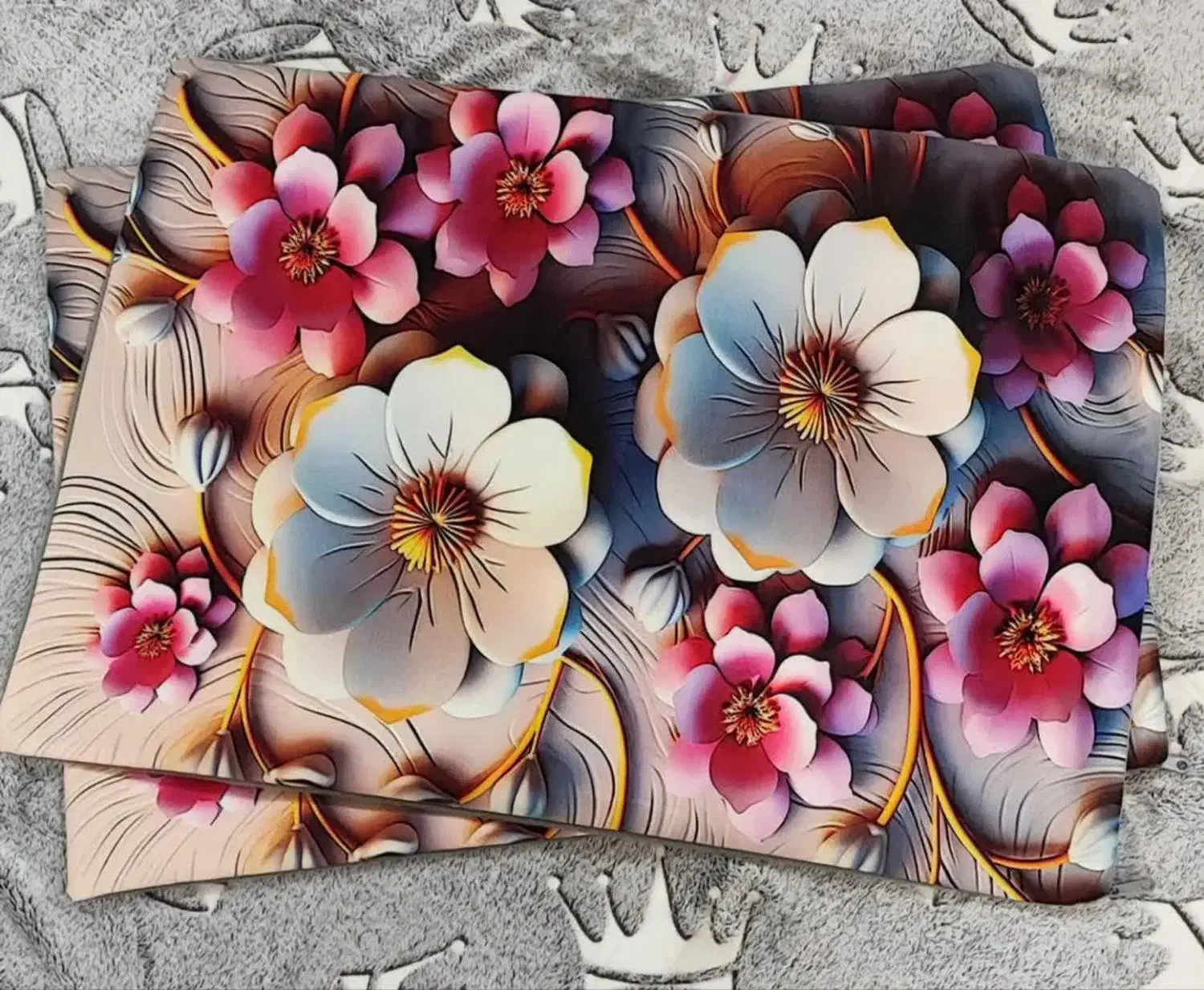 روبالشتی مخمل سه بعدی|رختخواب، بالش، پتو|ایلام, |دیوار