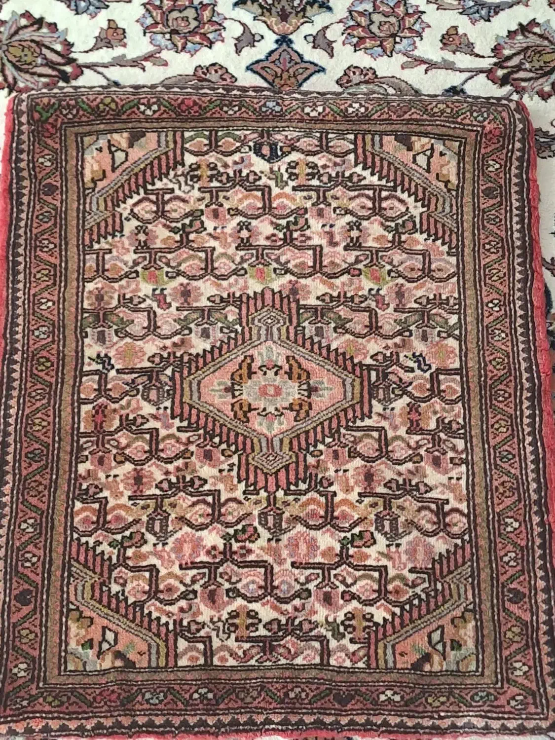 پشتی همدان|پشتی|تهران, مخصوص|دیوار