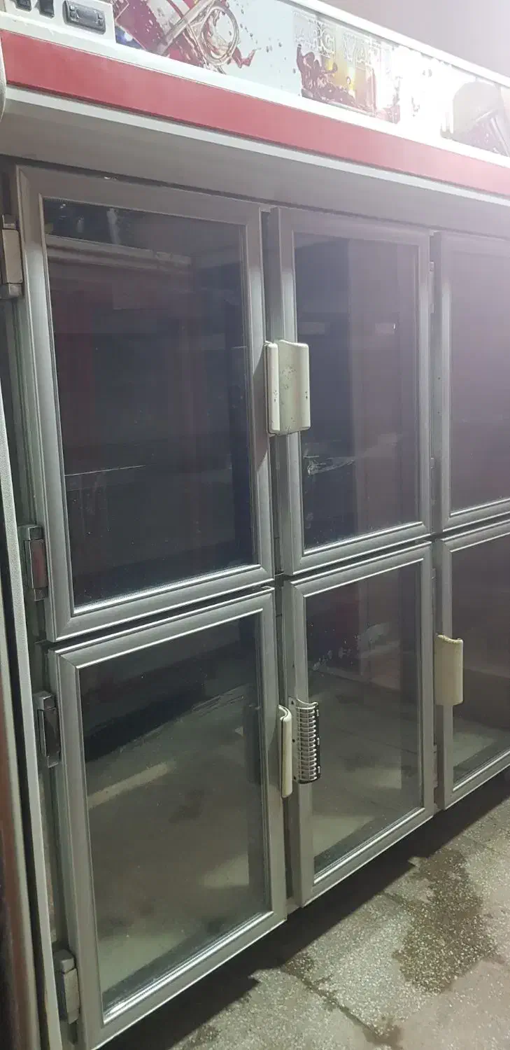 فریزر شش درب ارگ یزد اقساط|فروشگاه و مغازه|اشکذر, |دیوار