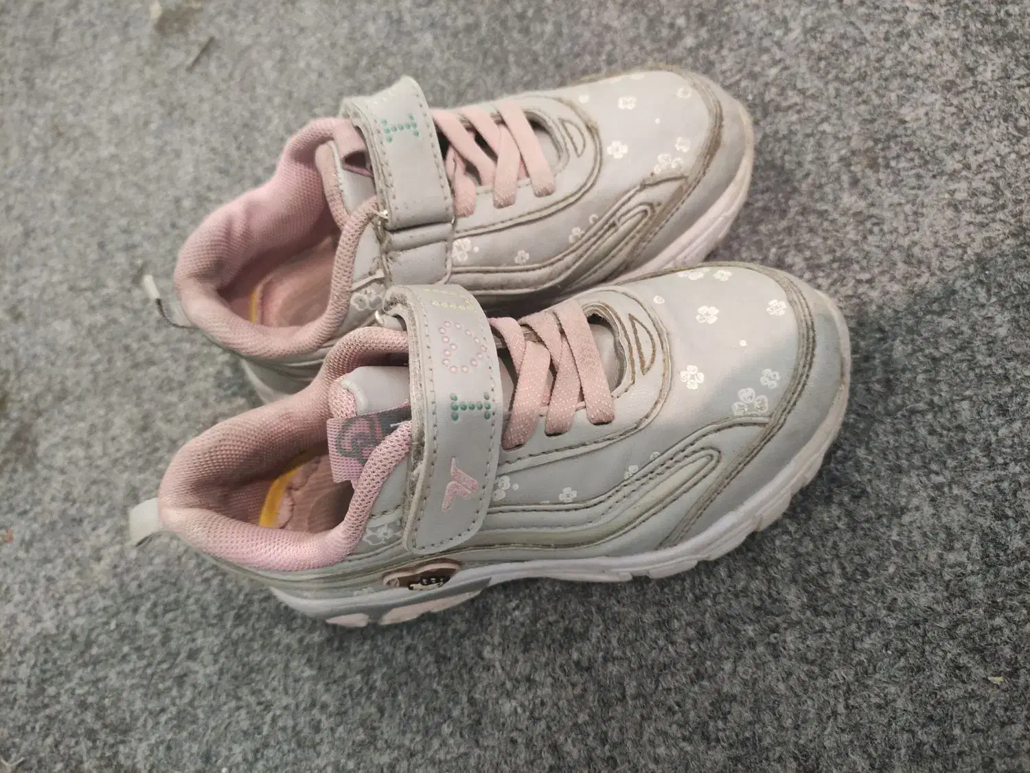 کفش بچه گانه|کفش و لباس بچه|کرمانشاه, |دیوار