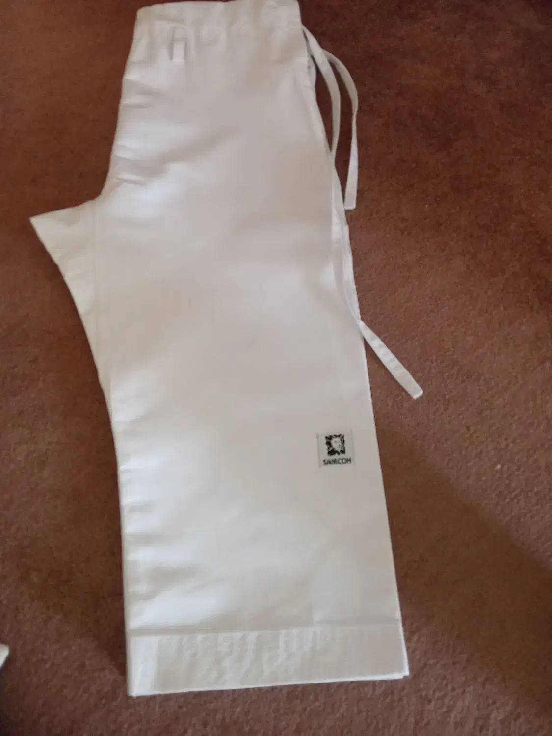 لباس کاتا حرفه ای|لباس|نجفآباد, یزدانشهر|دیوار