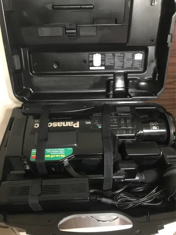 دوربین فیلم برداری پاناسونیک|دوربین عکاسی و فیلم‌برداری|تهران, فاطمی|دیوار