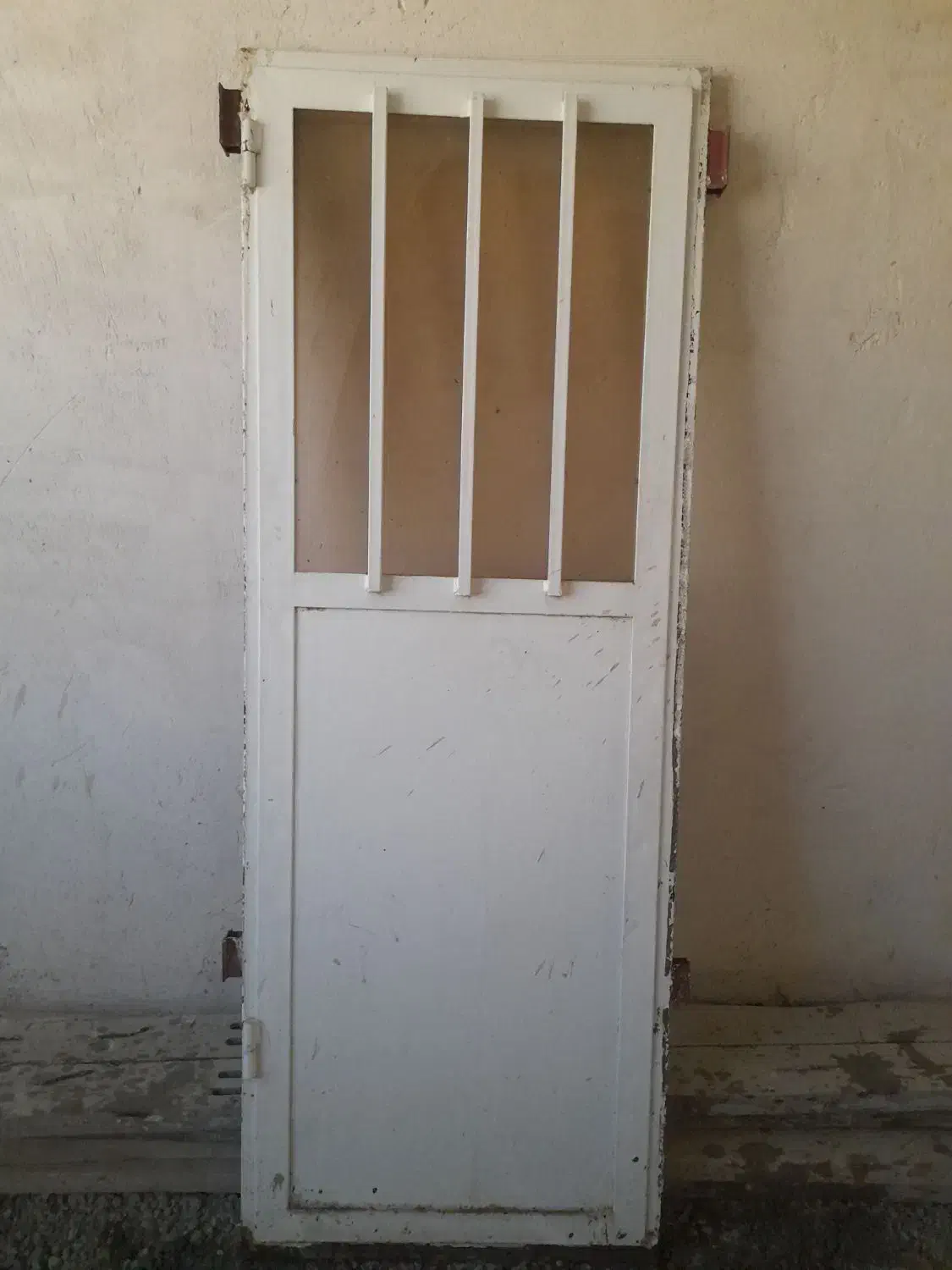 درب آهنی انباری محکم با چهارچوب سنگین|مصالح و تجهیزات ساختمان|کرمانشاه, |دیوار