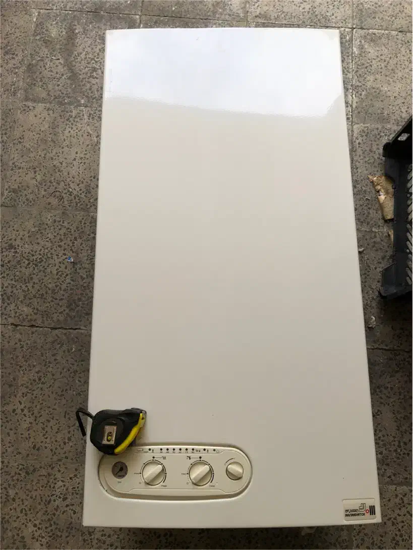 فروش پکیج خریدار پکیج و رادیاتور|آبگرمکن، پکیج، شوفاژ|تهران, آذری|دیوار