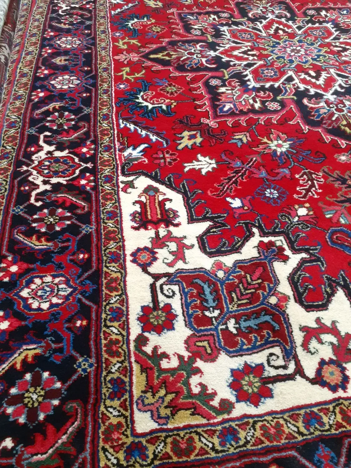 جفت ۶متری اعلا ۶۶۰گره|فرش|میانه, |دیوار