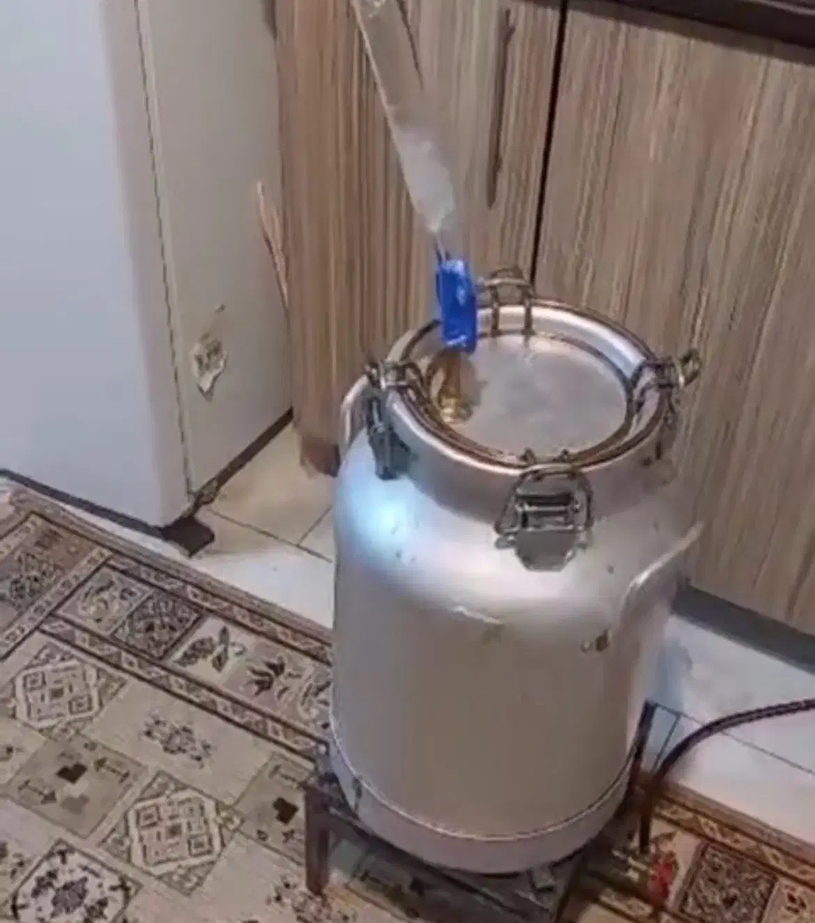 دیگ ۵۰ لیتری عرق گیری(گلاب) برقی|سایر لوازم برقی|بندرعباس, |دیوار