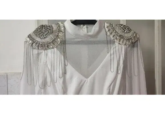 مجلسی تقریبا پوشیده|لباس|اراک, |دیوار