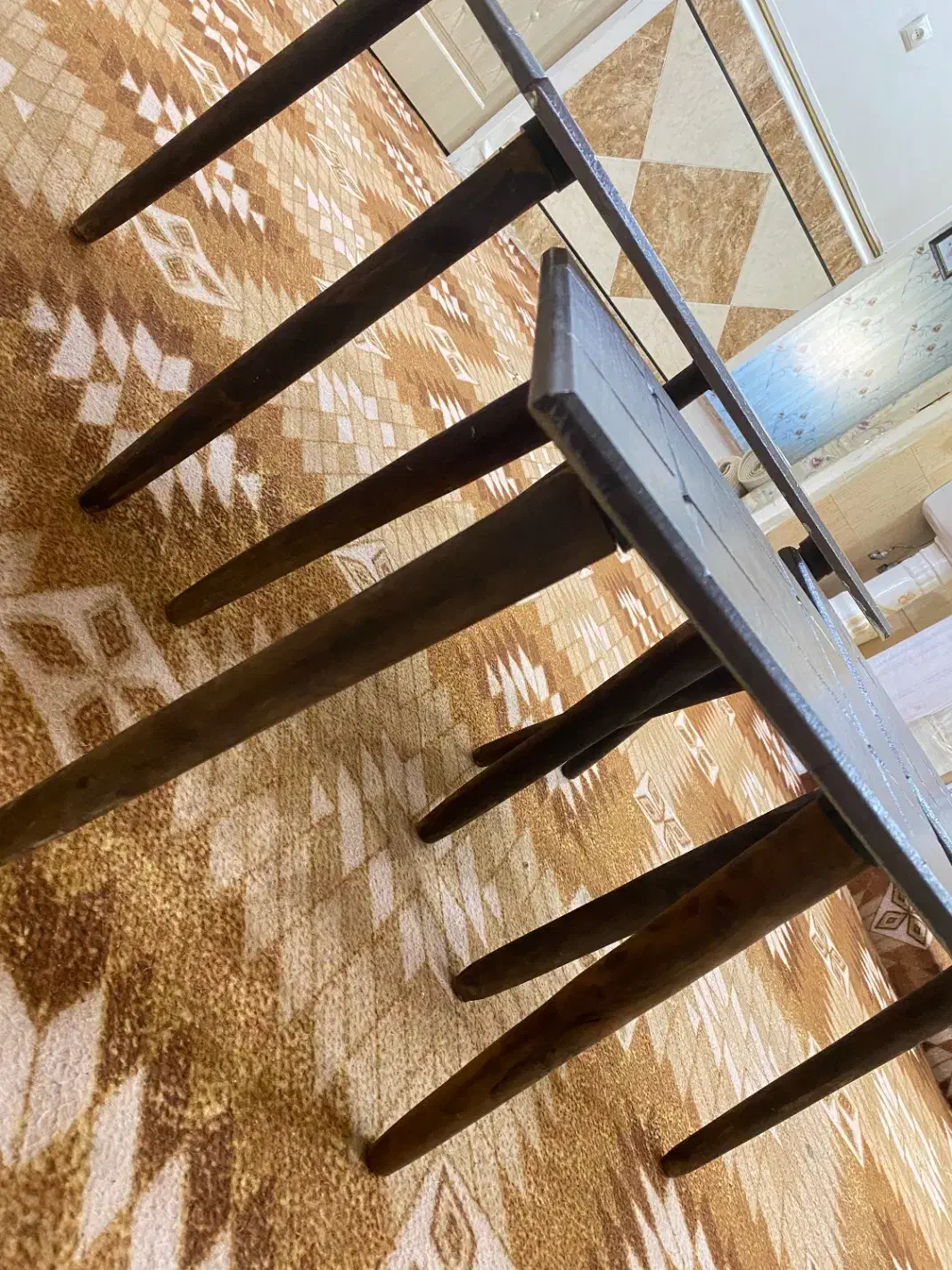 گل میز|میز و صندلی غذاخوری|شوشتر, |دیوار