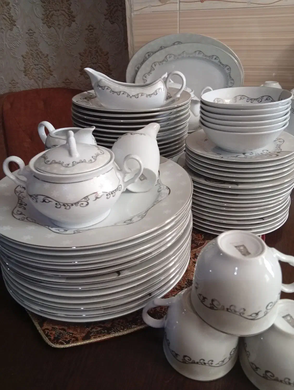 سرویس چینی|ظروف سرو و پذیرایی|تهران, شهرک طالقانی|دیوار